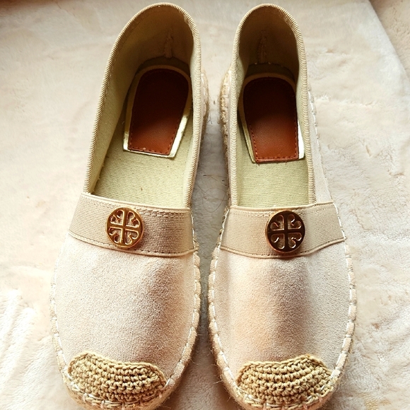 Shoes - Elegant Cream Espadrilles with Gold Medallions